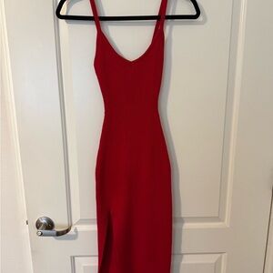 Elegant Red Sleeveless Dress